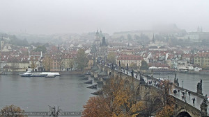 Město Praha - Pražský hrad, Karlův most, Vltava - 2.11.2025 v 11:45
