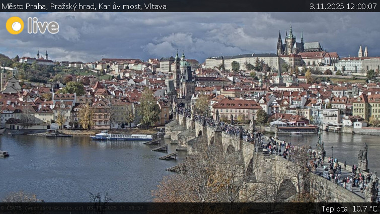 Město Praha - Pražský hrad, Karlův most, Vltava - 3.11.2025 v 12:00