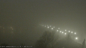 Město Praha - Pražský hrad, Karlův most, Vltava - 5.11.2025 v 04:15 Město Praha - Pražský hrad, Karlův most, Vltava - 5.11.2025 v 04:15