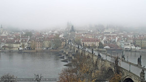 Město Praha - Pražský hrad, Karlův most, Vltava - 5.11.2025 v 08:15 Město Praha - Pražský hrad, Karlův most, Vltava - 5.11.2025 v 08:15