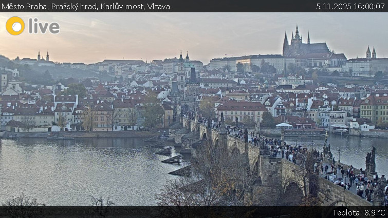 Město Praha - Pražský hrad, Karlův most, Vltava - 5.11.2025 v 16:00