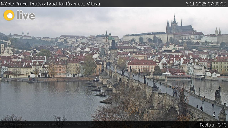 Město Praha - Pražský hrad, Karlův most, Vltava - 6.11.2025 v 07:00