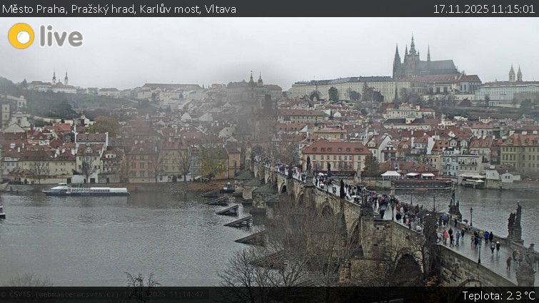 Město Praha - Pražský hrad, Karlův most, Vltava - 17.11.2025 v 11:15