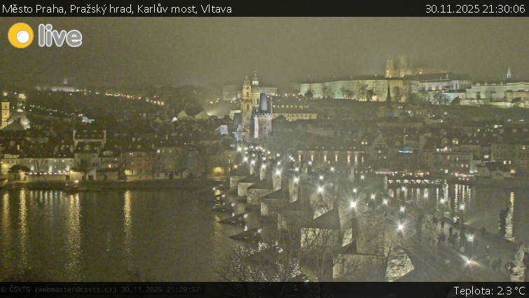 Město Praha - Pražský hrad, Karlův most, Vltava - 30.11.2025 v 21:30