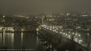 Město Praha - Pražský hrad, Karlův most, Vltava - 5.12.2025 v 07:00