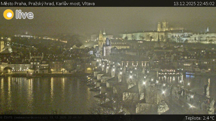 Město Praha - Pražský hrad, Karlův most, Vltava - 13.12.2025 v 22:45