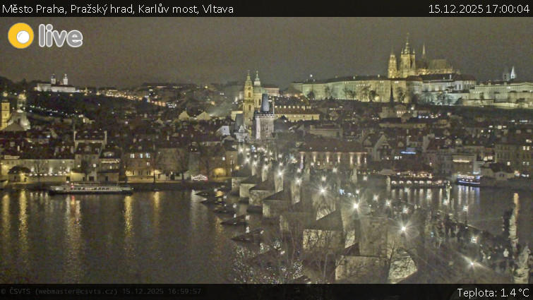 Město Praha - Pražský hrad, Karlův most, Vltava - 15.12.2025 v 17:00