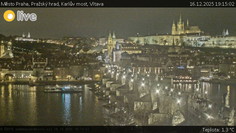 Město Praha - Pražský hrad, Karlův most, Vltava - 16.12.2025 v 19:15