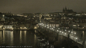 Město Praha - Pražský hrad, Karlův most, Vltava - 22.12.2025 v 06:45