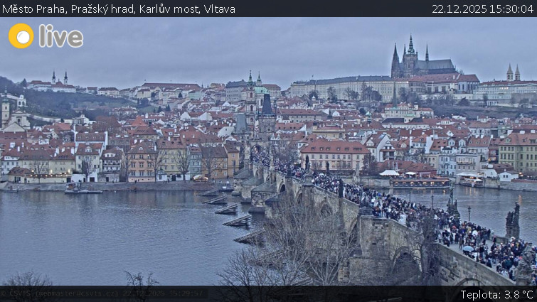 Město Praha - Pražský hrad, Karlův most, Vltava - 22.12.2025 v 15:30