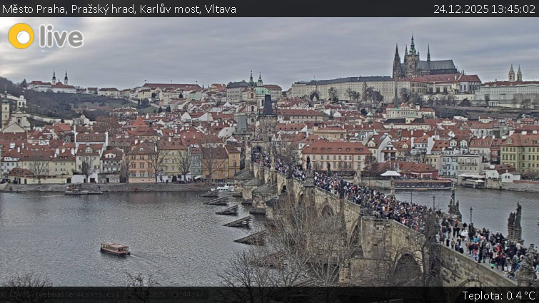 Město Praha - Pražský hrad, Karlův most, Vltava - 24.12.2025 v 13:45