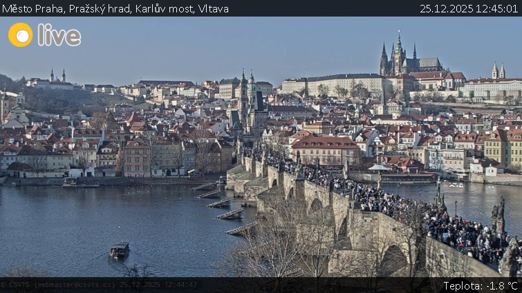 Město Praha - Pražský hrad, Karlův most, Vltava - 25.12.2025 v 12:45