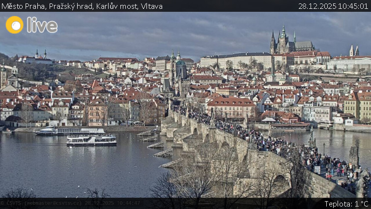 Město Praha - Pražský hrad, Karlův most, Vltava - 28.12.2025 v 10:45