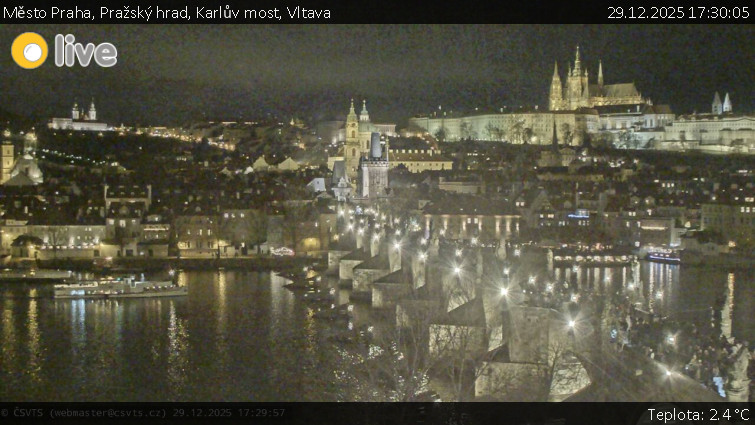 Město Praha - Pražský hrad, Karlův most, Vltava - 29.12.2025 v 17:30