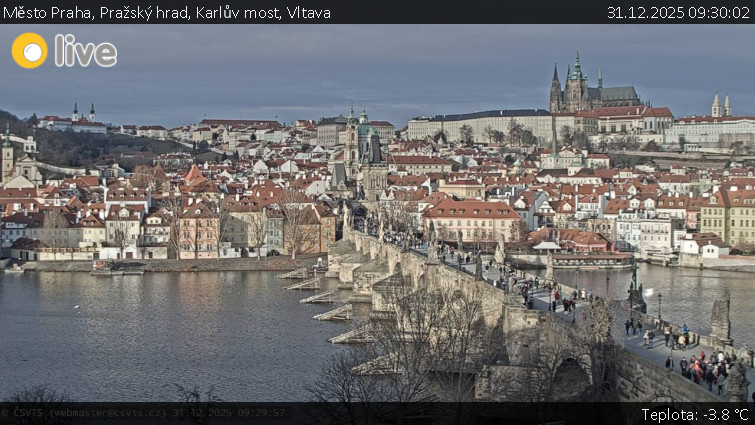 Město Praha - Pražský hrad, Karlův most, Vltava - 31.12.2025 v 09:30