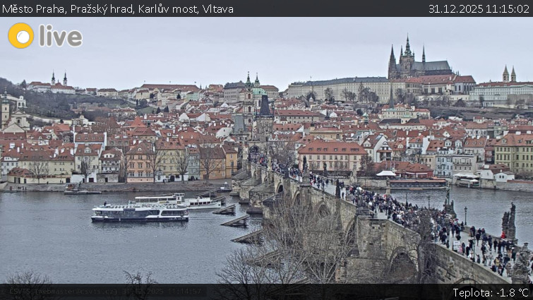 Město Praha - Pražský hrad, Karlův most, Vltava - 31.12.2025 v 11:15