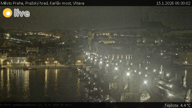 Město Praha - Pražský hrad, Karlův most, Vltava - 15.1.2026 v 00:30