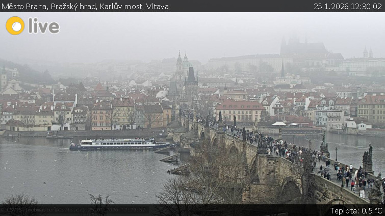 Město Praha - Pražský hrad, Karlův most, Vltava - 25.1.2026 v 12:30