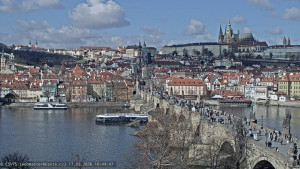 Město Praha - Pražský hrad, Karlův most, Vltava - 17.3.2026 v 10:45
