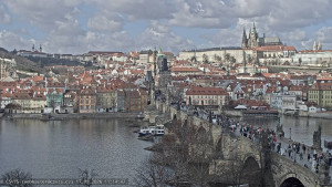 Město Praha - Pražský hrad, Karlův most, Vltava - 17.3.2026 v 11:15