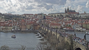 Město Praha - Pražský hrad, Karlův most, Vltava - 5.4.2026 v 16:45