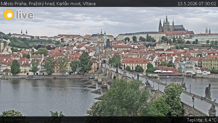 Město Praha - Pražský hrad, Karlův most, Vltava - 13.5.2026 v 07:30