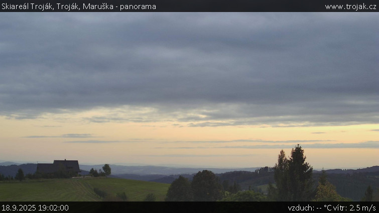 Skiareál Troják - Troják, Maruška - panorama - 18.9.2025 v 19:02