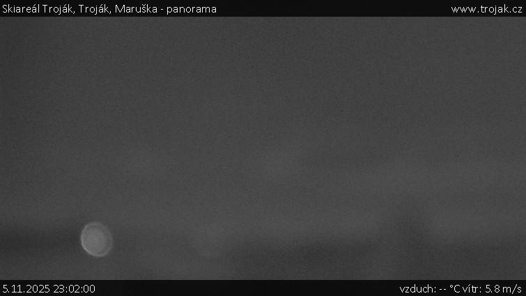 Skiareál Troják - Troják, Maruška - panorama - 5.11.2025 v 23:02