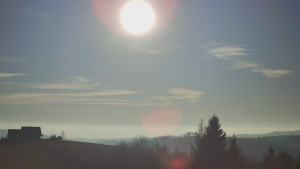 Skiareál Troják - Troják, Maruška - panorama - 18.12.2025 v 14:02 Skiareál Troják - Troják, Maruška - panorama - 18.12.2025 v 14:02