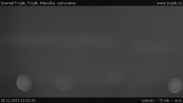 Skiareál Troják - Troják, Maruška - panorama - 26.12.2025 v 18:02