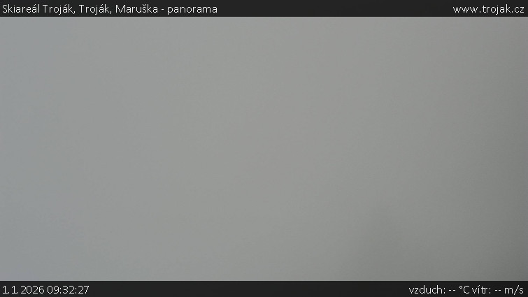 Skiareál Troják - Troják, Maruška - panorama - 1.1.2026 v 09:32