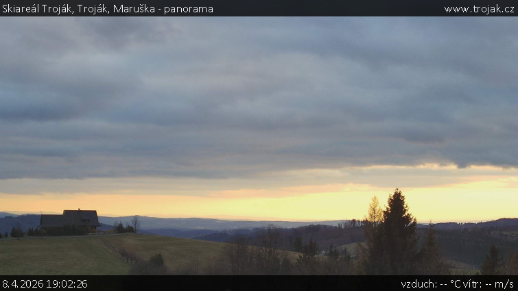 Skiareál Troják - Troják, Maruška - panorama - 8.4.2026 v 19:02