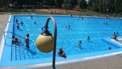 Areál koupaliště Hulín