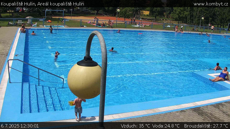 Koupaliště Hulín - Areál koupaliště Hulín - 6.7.2025 v 12:30 Koupaliště Hulín - Areál koupaliště Hulín - 6.7.2025 v 12:30