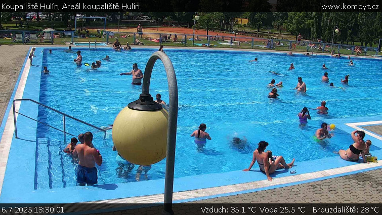 Koupaliště Hulín - Areál koupaliště Hulín - 6.7.2025 v 13:30 Koupaliště Hulín - Areál koupaliště Hulín - 6.7.2025 v 13:30