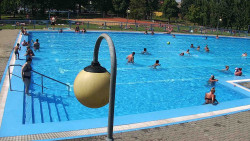 Areál koupaliště Hulín