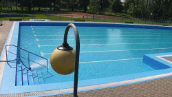 Areál koupaliště Hulín