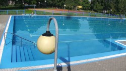 Areál koupaliště Hulín