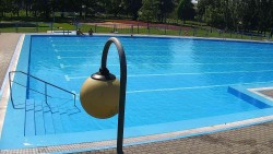 Areál koupaliště Hulín