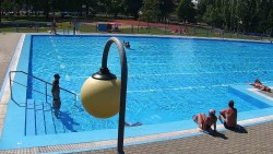 Areál koupaliště Hulín