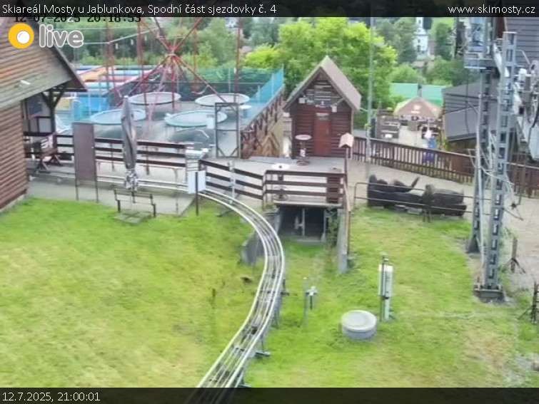 Skiareál Mosty u Jablunkova - Spodní část sjezdovky č. 4 - 12.7.2025 v 21:00 Skiareál Mosty u Jablunkova - Spodní část sjezdovky č. 4 - 12.7.2025 v 21:00