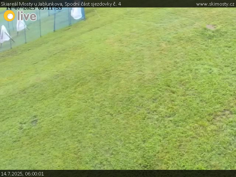 Skiareál Mosty u Jablunkova - Spodní část sjezdovky č. 4 - 14.7.2025 v 06:00 Skiareál Mosty u Jablunkova - Spodní část sjezdovky č. 4 - 14.7.2025 v 06:00