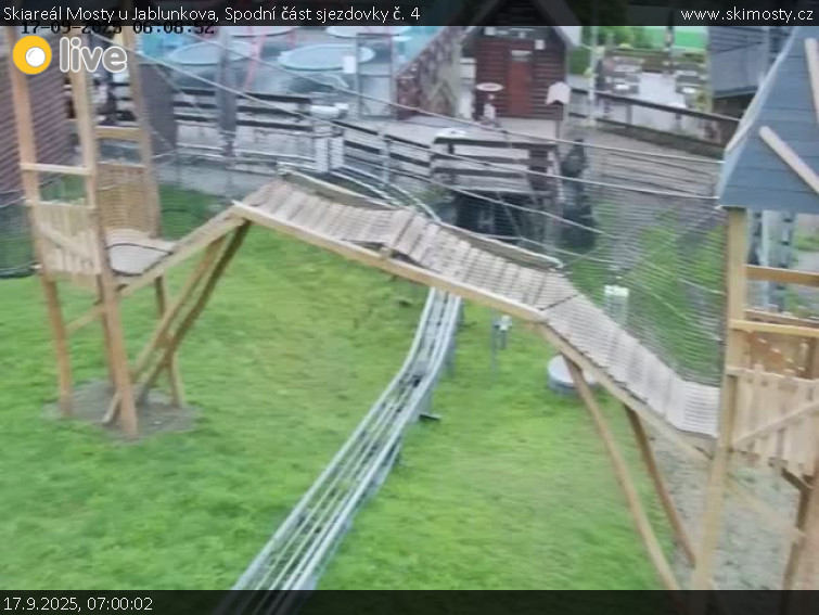 Skiareál Mosty u Jablunkova - Spodní část sjezdovky č. 4 - 17.9.2025 v 07:00 Skiareál Mosty u Jablunkova - Spodní část sjezdovky č. 4 - 17.9.2025 v 07:00