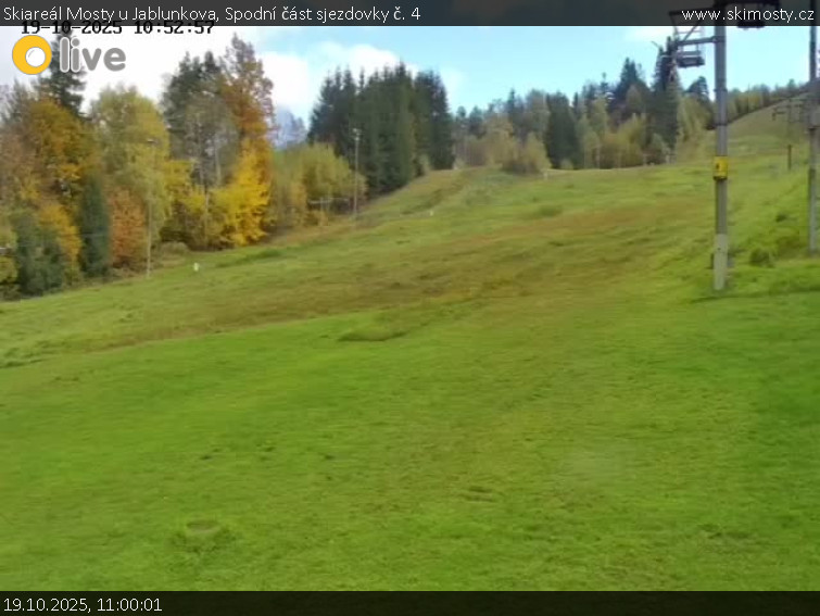 Skiareál Mosty u Jablunkova - Spodní část sjezdovky č. 4 - 19.10.2025 v 11:00 Skiareál Mosty u Jablunkova - Spodní část sjezdovky č. 4 - 19.10.2025 v 11:00