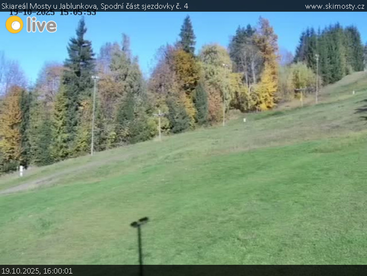 Skiareál Mosty u Jablunkova - Spodní část sjezdovky č. 4 - 19.10.2025 v 16:00 Skiareál Mosty u Jablunkova - Spodní část sjezdovky č. 4 - 19.10.2025 v 16:00
