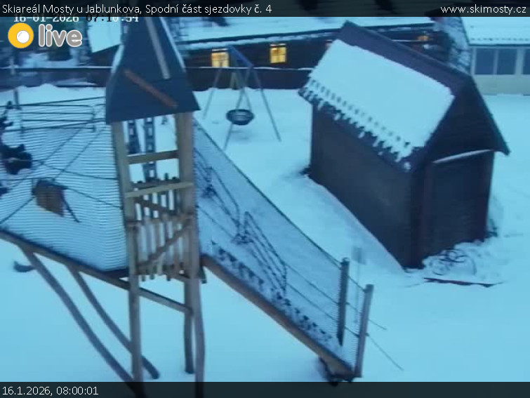 Skiareál Mosty u Jablunkova - Spodní část sjezdovky č. 4 - 16.1.2026 v 08:00