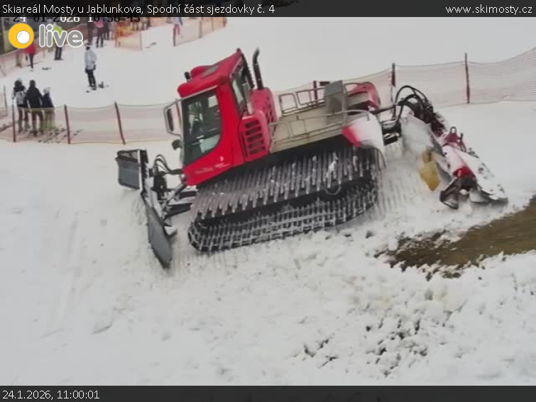 Skiareál Mosty u Jablunkova - Spodní část sjezdovky č. 4 - 24.1.2026 v 11:00