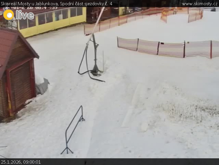 Skiareál Mosty u Jablunkova - Spodní část sjezdovky č. 4 - 25.1.2026 v 09:00