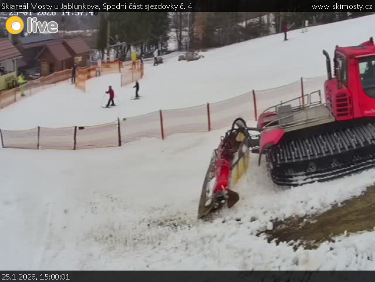 Skiareál Mosty u Jablunkova - Spodní část sjezdovky č. 4 - 25.1.2026 v 15:00