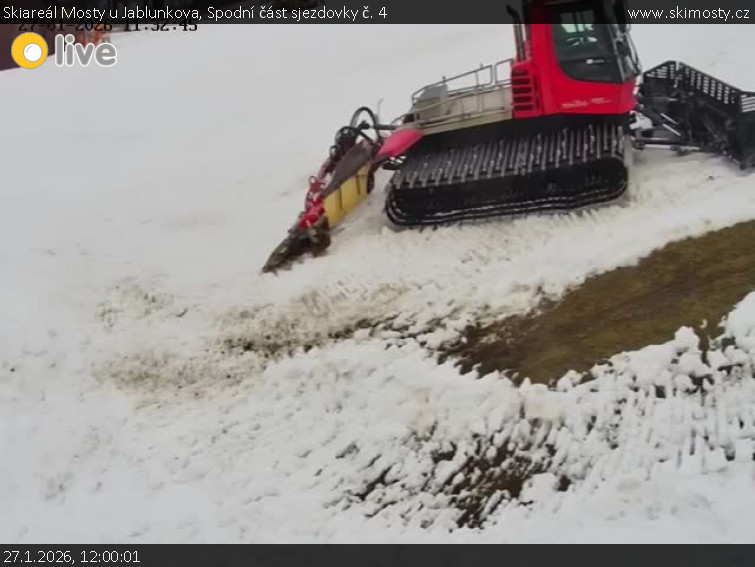 Skiareál Mosty u Jablunkova - Spodní část sjezdovky č. 4 - 27.1.2026 v 12:00